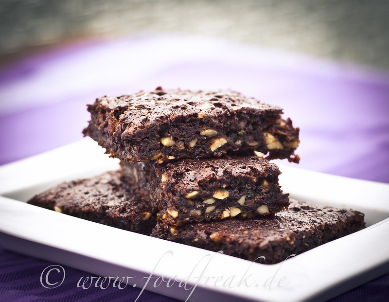 Zucchini-Cashew-Brownies, glutenfrei